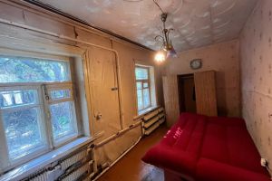Сдам квартиру 3-х комнатную с общей площадью 50м2, 1/1 эт., на улице Право-лыбедская ул, Советский район, г. Рязань, Рязанская обл., Россия, агентство Интернет-партнер