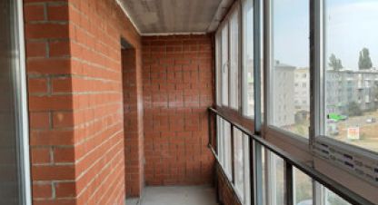 Продам квартиру 1 комнатную с общей площадью 42.7м2, 4/9 эт., на улице Мира ул, г. Клинцы, Брянская обл., Россия, агентство Интернет-партнер. Фотография №1