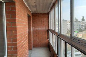 Продам квартиру 1 комнатную с общей площадью 42.7м2, 4/9 эт., на улице Мира ул, г. Клинцы, Брянская обл., Россия, агентство Интернет-партнер