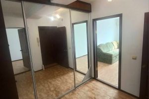 Продам квартиру 2-х комнатную с общей площадью 58.8м2, 5/7 эт., на улице Федько, г. Феодосия , Крым авт. респ., Россия, агентство АН Метр Крым Сочи