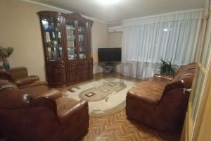Продам квартиру 3-х комнатную с общей площадью 60м2, 9/9 эт., на улице Соколовая, Волжский район, г. Саратов, Саратовская обл., Россия, агентство АН Империя