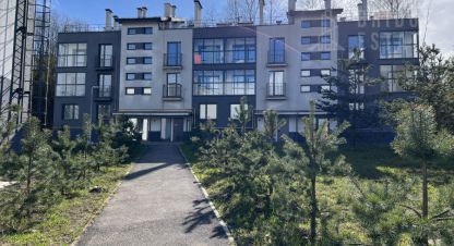 Продам квартиру 1 комнатную с общей площадью 37.2м2, 3/3 эт., на улице Средний пр-кт, г. Мистолово, Ленинградская обл., Россия, агентство Bridge Estate . Фотография №1