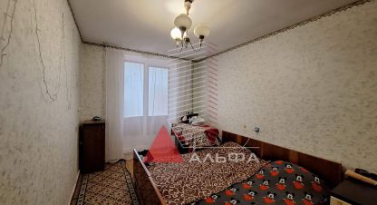 Купить 4-х комнатную квартиру в г. Евпатория. Фотография №2