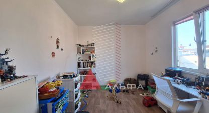 Продаётся 1 комнатная дом в г. Молочное. Фотография №6