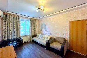 Продам квартиру 2-х комнатную с общей площадью 37.4м2, 2/2 эт., на улице Матюшенко, г. Астрахань, Астраханская обл., Россия, агентство АН Доверие