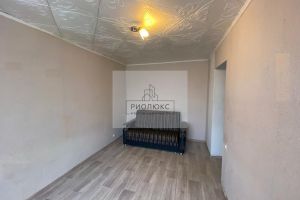 Продам комнату с общей площадью 12.3м2, 2/9 эт., на улице Бехтерева, г. Магнитогорск, Челябинская обл., Россия, агентство РиоЛюкс