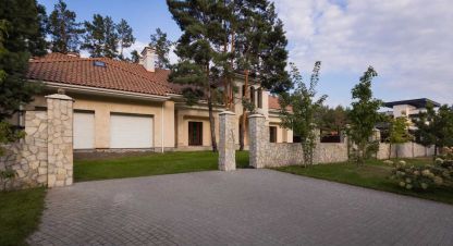 Купить дом 7-ти комнатную, 462 кв. м., Украина, г. Лебедевка. Фотография №8
