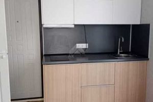 Продам квартиру 1 комнатную с общей площадью 31.7м2, 3/4 эт., на улице Волжская (центральный) ул, Центральный район, г. Сочи, Краснодарский край, Россия, агентство Интернет-партнер