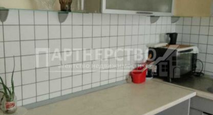 Продам квартиру 1 комнатную с общей площадью 44м2, 2/4 эт., на улице Космическая, г. Яблоновский, Адыгея респ., Россия, агентство АН Партнерство. Фотография №1
