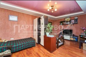 Продам квартиру 2-х комнатную с общей площадью 50.5м2, 5/5 эт., на улице Космическая, г. Яблоновский, Адыгея респ., Россия, агентство АН "Партнерство"