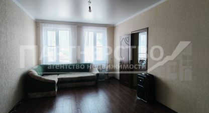Продам квартиру 2-х комнатную с общей площадью 46.2м2, 2/2 эт., на улице Крупской, г. Черноморский, Краснодарский край, Россия, агентство АН Партнерство. Фотография №1