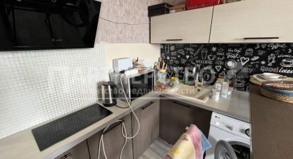 Купить 2-х комнатную квартиру в г. Черноморский. Фотография №2