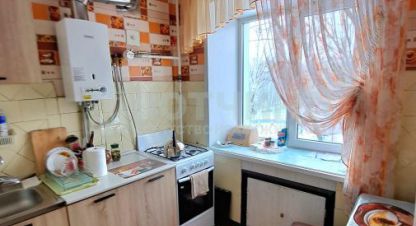 Продам квартиру 3-х комнатную с общей площадью 50м2, 4/5 эт., на улице Парковая, г. Арзамас, Нижегородская обл., Россия, агентство Вотчина. Фотография №1