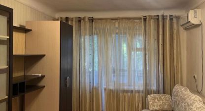Продам квартиру 1 комнатную с общей площадью 30м2, 2/5 эт., на улице Проезд безымянный, Западный район, г. Таганрог, Ростовская обл., Россия, агентство агентство недвижимости Мир Жилья . Фотография №1