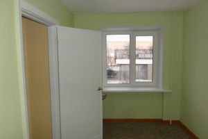 Продам торговое помещение с общей площадью 44.3м2, на улице Гагарина, г. Магадан, Магаданская обл., Россия, агентство Агентство недвижимости СДЕЛКА