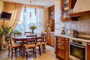 Продам квартиру 3-х комнатную с общей площадью 103.1м2, 8/23 эт., на улице Чертановская ул, Чертаново Центральное (ЮАО) район, г. Москва, Москва, Россия, агентство Интернет-партнер