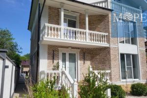 Продам дом с общей площадью 350м2, на улице Измайловская ул, г. Краевско-армянское, Краснодарский край, Россия, агентство Интернет-партнер