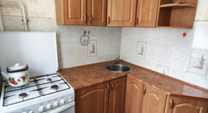 Продам квартиру 2-х комнатную с общей площадью 49.3м2, 3/5 эт., на улице Карла либкнехта ул, г. Йошкар-Ола, Марий Эл респ., Россия, агентство Интернет-партнер. Фотография №1