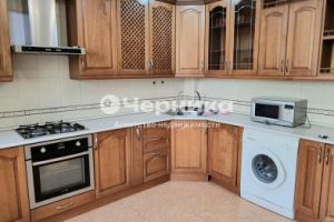 Продам квартиру 3-х комнатную с общей площадью 103м2, 2/6 эт., на улице Московская, г. Пятигорск, Ставропольский край, Россия, агентство АН Черника