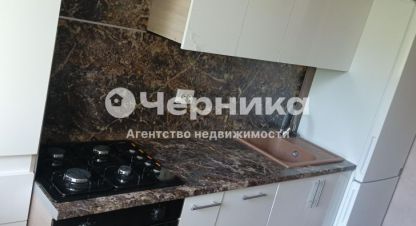 Купить квартиру 3-х комнатную, 65.8 кв. м., Россия, г. Новошахтинск. Фотография №9