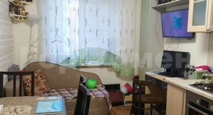 Продам квартиру 2-х комнатную с общей площадью 62м2, 2/9 эт., на улице Мира, г. Владимир, Владимирская обл., Россия, агентство ГорОбмен. Фотография №1