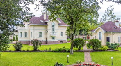 Продам дом с общей площадью 335.7м2, г. Десна д., Москва, Россия, агентство ГорОбмен. Фотография №1