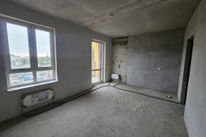 Продам квартиру 1 комнатную с общей площадью 30.5м2, 7/12 эт., на улице Искры, г. Сочи, Краснодарский край, Россия, агентство ГорОбмен