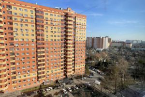 Продам квартиру 2-х комнатную с общей площадью 65м2, 11/17 эт., на улице Путилковское шоссе, г. Посёлокского типа путилково, Московская обл., Россия, агентство ГорОбмен