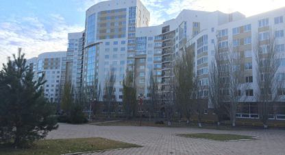 Продам квартиру 2-х комнатную с общей площадью 74.8м2, 10/16 эт., на улице Валовая, Волжский район, г. Саратов, Саратовская обл., Россия, агентство ФРК Этажи. Фотография №1