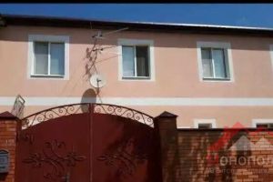 Продам дом 9-ти комнатный с общей площадью 270м2, на улице Садовая, г. Цибанобалка, Краснодарский край, Россия, агентство Монополия