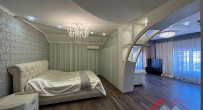 Купить дом 5-ти комнатную, 291.3 кв. м., Россия, г. Анапа. Фотография №9