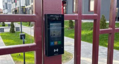 Купить 1 комнатную квартиру на улице Інститутська г. Гатное . Фотография №4