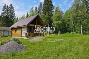 Продам дом 2-х комнатный с общей площадью 61.6м2, на улице Трубачева ул, г. Лахденпохья, Карелия респ., Россия, агентство Интернет-партнер