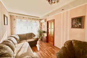 Продам квартиру 2-х комнатную с общей площадью 40.2м2, 4/4 эт., на улице Жуковского, г. Ахтубинск, Астраханская обл., Россия, агентство Ваш Дом