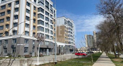 Купить 1 комнатную квартиру на улице Ленина проспект г. Евпатория. Фотография №4
