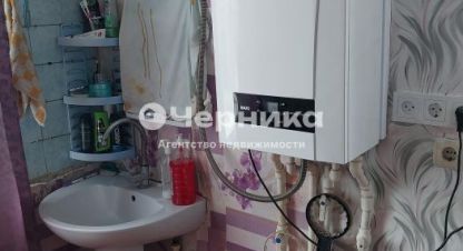 Снять дом 4-х комнатную, 69.8 кв. м., Россия, г. Новошахтинск. Фотография №9