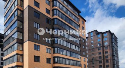 Продам квартиру 1 комнатную с общей площадью 48м2, 1/9 эт., на улице Шмидта, г. Ессентуки, Ставропольский край, Россия, агентство АН Черника. Фотография №1