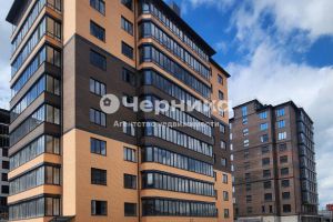 Продам квартиру 1 комнатную с общей площадью 48м2, 1/9 эт., на улице Шмидта, г. Ессентуки, Ставропольский край, Россия, агентство АН Черника