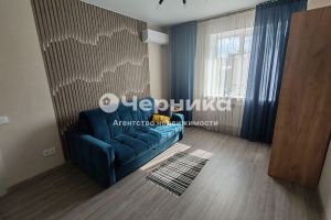 Продам квартиру 1 комнатную с общей площадью 34м2, 4/5 эт., на улице Олега головченко, г. Ессентуки, Ставропольский край, Россия, агентство АН Черника
