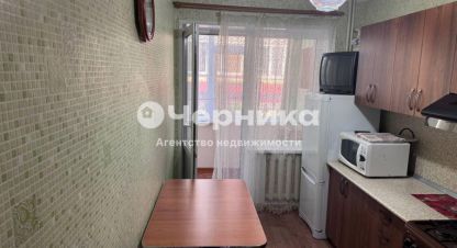Снять квартиру 2-х комнатную, 50 кв. м., Россия, г. Новошахтинск. Фотография №9