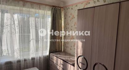 Сдам квартиру 2-х комнатную с общей площадью 50м2, 1/2 эт., на улице Славы, г. Новошахтинск, Ростовская обл., Россия, агентство АН Черника. Фотография №1