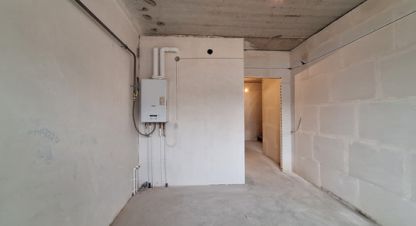 Продам квартиру 2-х комнатную с общей площадью 92м2, 5/6 эт., на улице Октябрьская, Октябрьский район, г. Ставрополь, Ставропольский край, Россия, агентство Интернет-партнер. Фотография №1