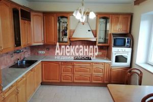 Сдам квартиру 2-х комнатную с общей площадью 66м2, 10/17 эт., на улице Коломяжский пр-кт, Приморский район, г. Санкт-Петербург, Санкт-Петербург, Россия, агентство Интернет-партнер