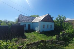 Продам дом 3-х комнатный с общей площадью 57.8м2, на улице Ленина пл, г. Каликино, Липецкая обл., Россия, агентство Интернет-партнер