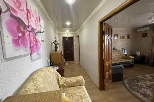 Продам квартиру 3-х комнатную с общей площадью 65м2, 6/10 эт., на улице Серова ул, Ленинский район, г. Ставрополь, Ставропольский край, Россия, агентство Интернет-партнер