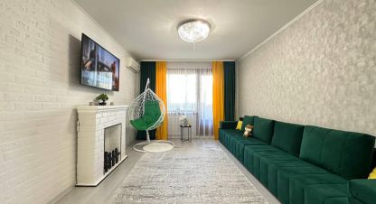 Купить квартиру 4-х комнатную, 82.1 кв. м., Россия, г. Оренбург. Фотография №10