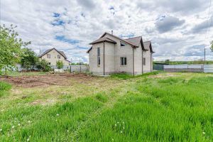 Продам квартиру 3-х комнатную с общей площадью 97м2/1 эт., на улице Ватутина, г. Полтава , Полтавская обл., Украина, агентство Дом 24
