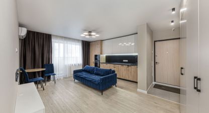 Продам квартиру 2-х комнатную с общей площадью 56м2, 6/10 эт., на улице Дмитрия неаполитанова ул, Советский район район, г. Челябинск, Челябинская обл., Россия, агентство Интернет-партнер. Фотография №1