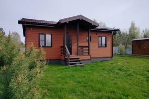 Продам дом 3-х комнатный с общей площадью 85.5м2, на улице Октябрьская ул, г. Песчаное, Новгородская обл., Россия, агентство Интернет-партнер