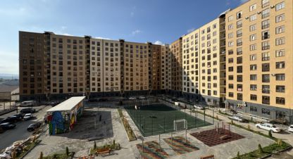 Продам квартиру 1 комнатную с общей площадью 48.1м2, 3/11 эт., на улице Шарданова ул, г. Нальчик, Кабардино-Балкария респ., Россия, агентство Интернет-партнер. Фотография №1